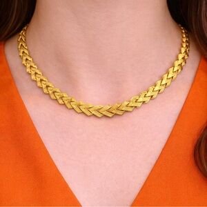 Vintage link chain necklace gold tone herringbone textured links women 18”L